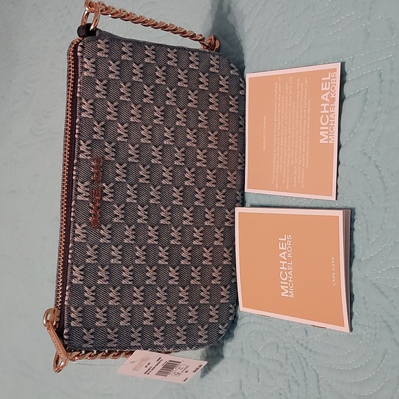 Michael Kors Jet Set Denim Pouchette - Picture 2 of 11